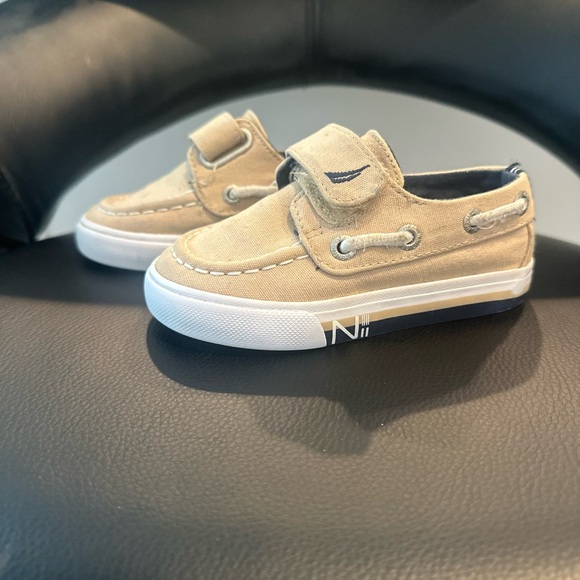 Nautica Other - Nautica Kids Tan Sneakers